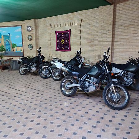 סמרקנד Hotel Mehribon מראה חיצוני תמונה